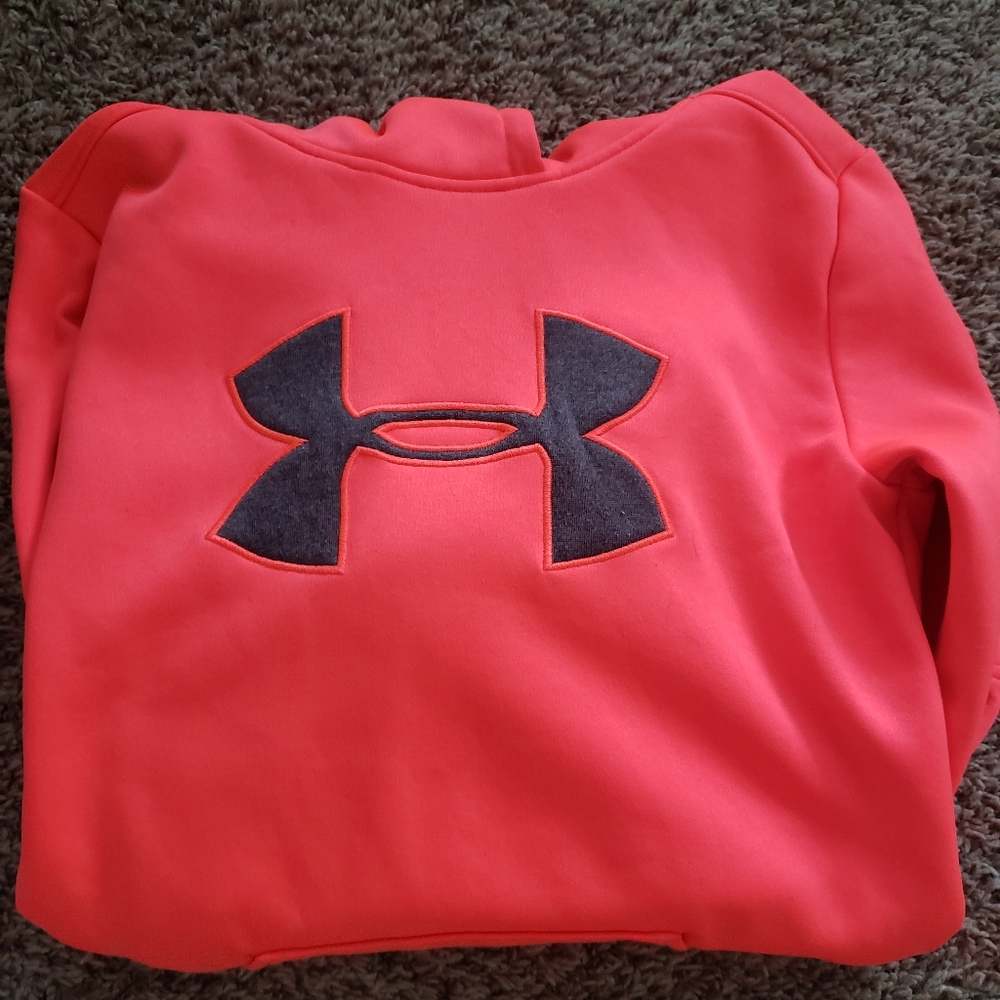 Under Armour Hoodie